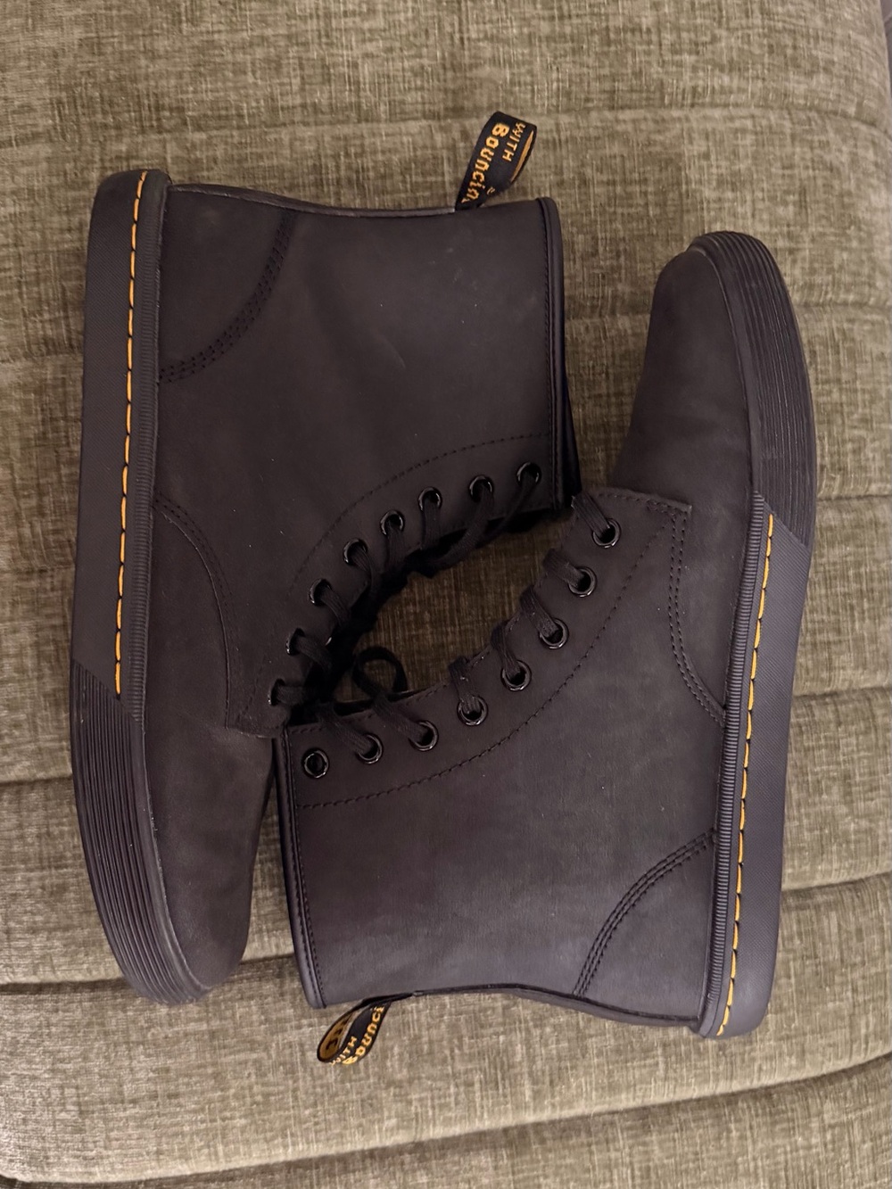 Dr. Martens Sheridan Air Boots